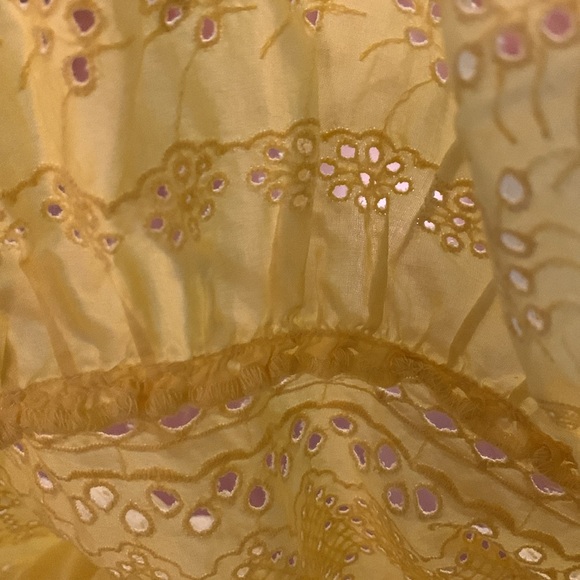 Cute summer women hello size Medium eyelet skirt - Picture 12 of 13